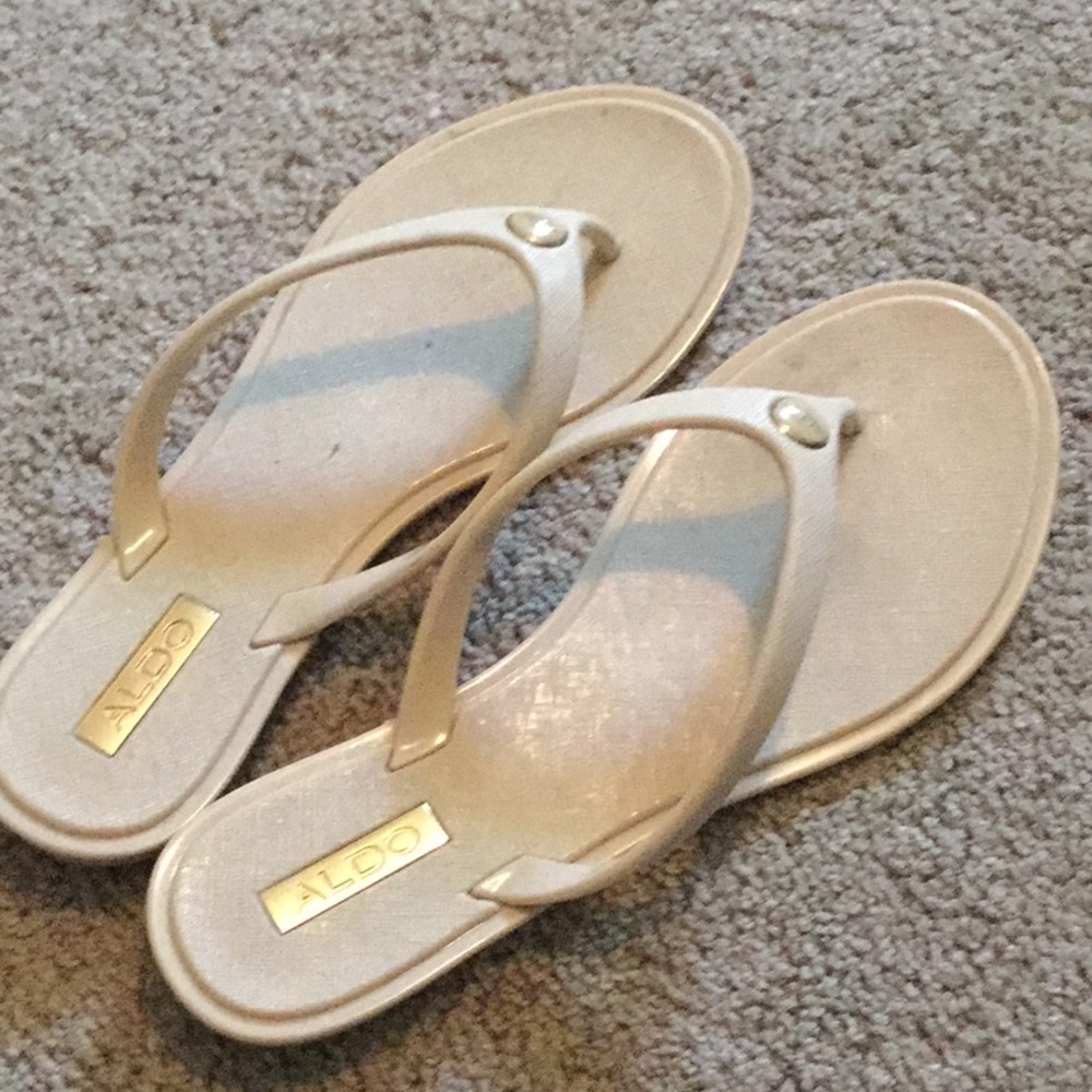 Aldo thong slippers